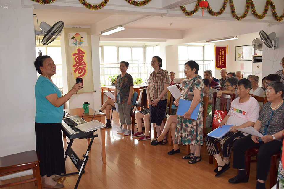 快乐阳光合唱队